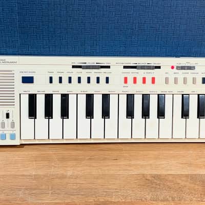 Casio PT-20 29-Key Mini Synthesizer - White