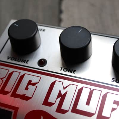 Electro-Harmonix Big Muff Pi image 4