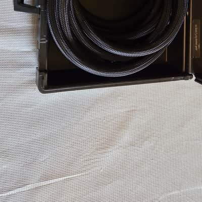 Monster Cable Z4 speaker cable with banana plugs in original case 10ft pair image 18
