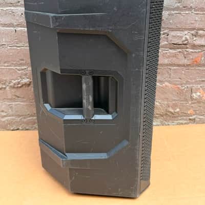 Electro Voice (EV) ELX200 Powered Single 12" Two-Way Loudspeaker 90 x 60 Degree Coverage Pattern image 3
