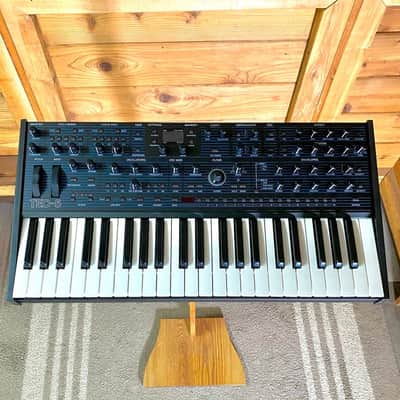 Immagine Oberheim TEO-5 44-Key 5-Voice Synthesizer - Black - 1