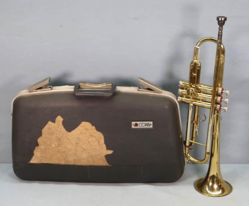 Conn Director 1963 - Brass image 1