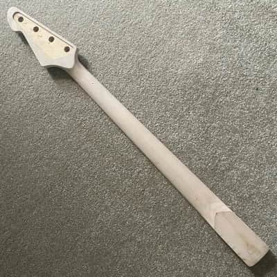 Maple Wood 4 String Bass Neck, 20 Frets Fingerboard image 11