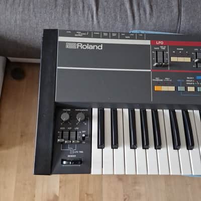 Roland Juno-106 61-Key Programmable Polyphonic Synthesizer 1984 - 1985 - Black image 6