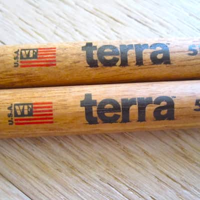 Vic Firth Terra 5B Drum Sticks - NOS image 2