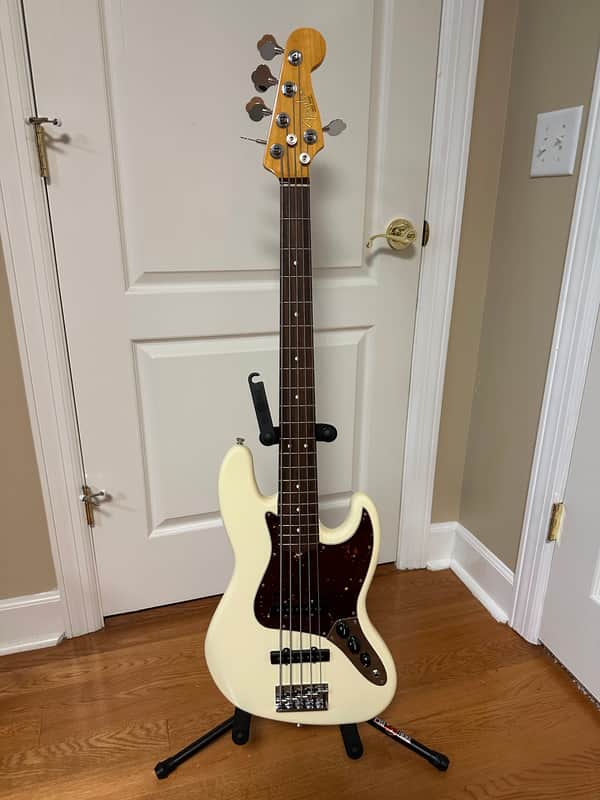 Fender American Professional II Jazz Bass V