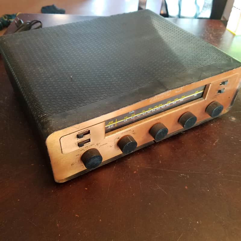 Harman Kardon HA-10 The Solo Integrated Tube Amp Receiver Radio EL84 RARE 1958 - Black & Gold image 1