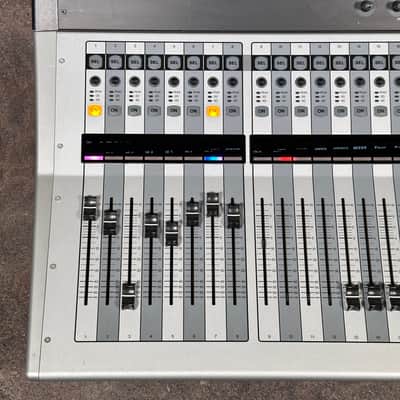 Yamaha TF3 Digital Mixing Console w/ Odyssey Case image 6