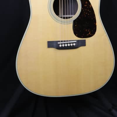 Martin Standard Series D-28 2024 - Present - Natural image 1