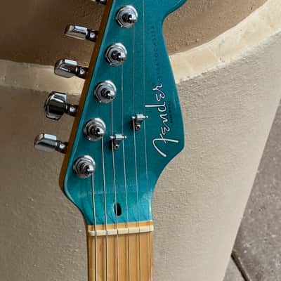 Fender Stratocaster Ltd. Run 1995 - a minty rare Ocean Turquoise Strat w/a maple neck the ultimate cool factor ! image 5