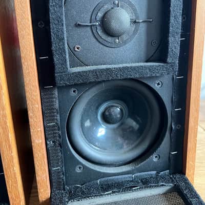 Matched Pair Vintage 1980s Rogers BBC LS3/5A 15ohm Monitor Speakers 23000 Serial image 6