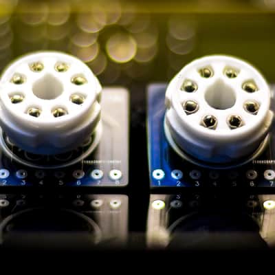 Octal 8 Pin Sockets 6SJ7 Or Other 8 Pin Vacuum Tube. PCB Breadboard or Circuit Build. Ceramic Socket image 1