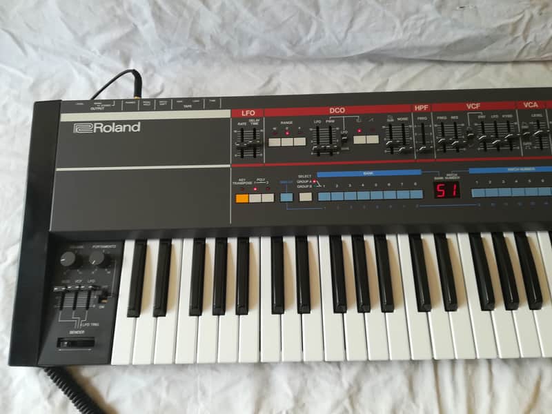 Roland Juno-106 61-Key Programmable Polyphonic Synthesizer 1984 - 1985 - Black image 1