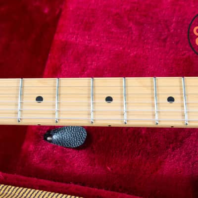 2021 Fender MIJ Japan Hybrid II Stratocaster Flamingo Pink w/ Tweed HSC image 4
