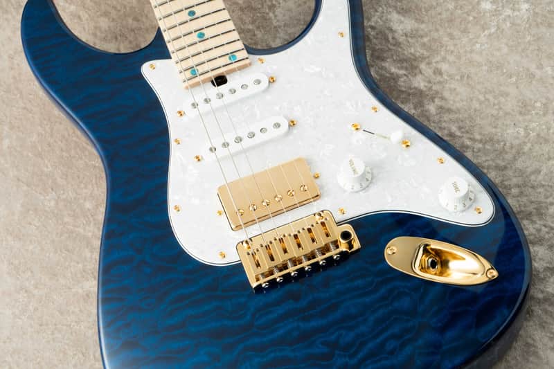 T's Guitars DST-Classic 24 w/Master Grade Quilt Maple -Trans Blue