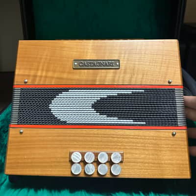 Castagnari TOMMY D/G Melodeon in Walnut image 2