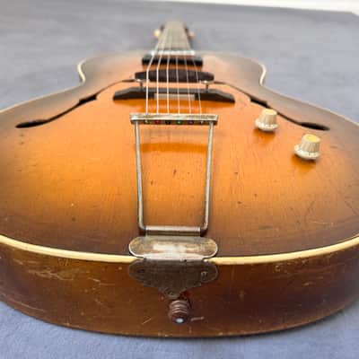 Hoyer restored archtop 1950s - trussrod, refret, pickup etc with video image 11