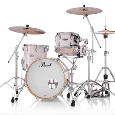 Pearl Professional Series 3 Piece Shell Pack - 20" Bass Drum WHITE MARINE PEARL image 3