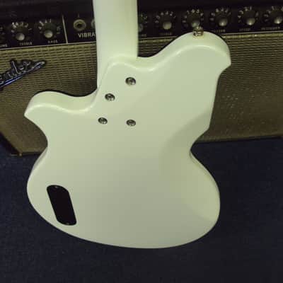 Airline Map deluxe Electic Guitar NEW White image 8