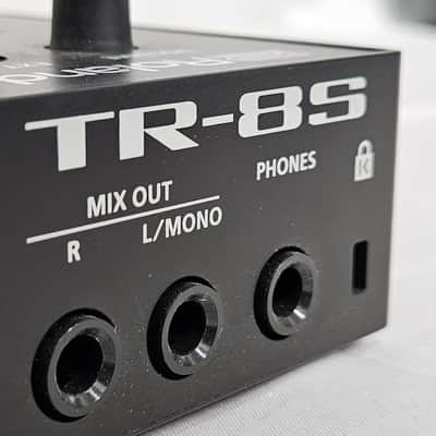 Roland TR-8S AIRA Rhythm Performer with Sample Playback 2018 - Present - Black image 5