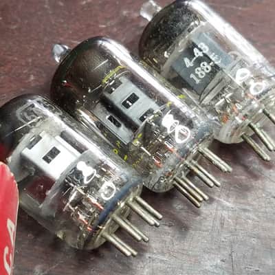 RCA etc. Matched Pair (2) 6AK5 Pentode tNOS AT1000 TESTED Vacuum Tubes Little Dot Yaqin Audio 1944-1969 image 3
