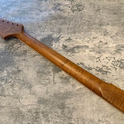 BMC Guitar Neck Jazzmaster® Strat® Stratocaster® 21 Fret Roasted Flame Maple MOP Block Inlays Bound With Rosewood Fingerboard Nitro Lacquer 2026 - 9.5 Radius.  [JM105] image 4