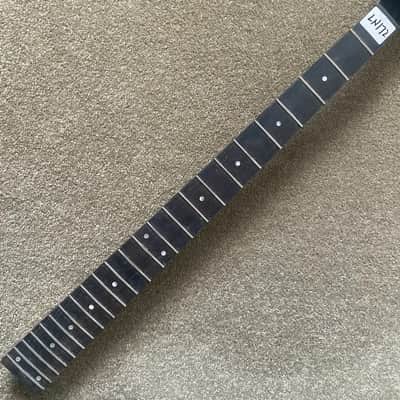 Tagima 4 String Bass Maple Wood Neck, Rosewood Fretboard 21 Frets image 7