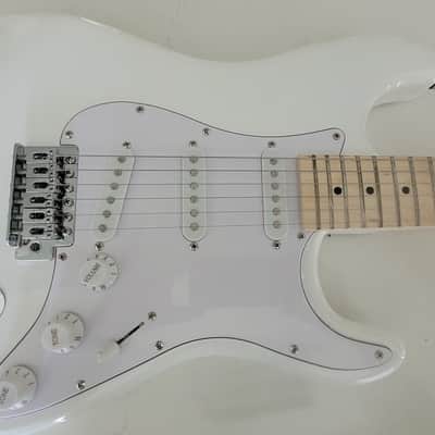 RNC Customs Stratocaster SSS 2026 - Ivory image 1