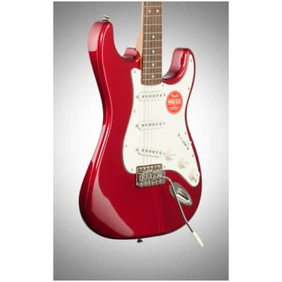 Squier Classic Vibe '60s Stratocaster Electric Guitar, with Laurel Fingerboard, Candy Apple Red image 4