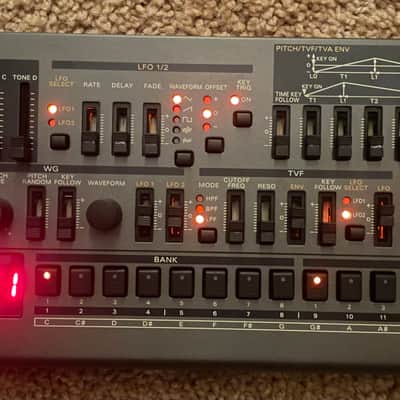 Roland JD-08 Boutique Synthesizer Module 2021 - Present - Black image 2