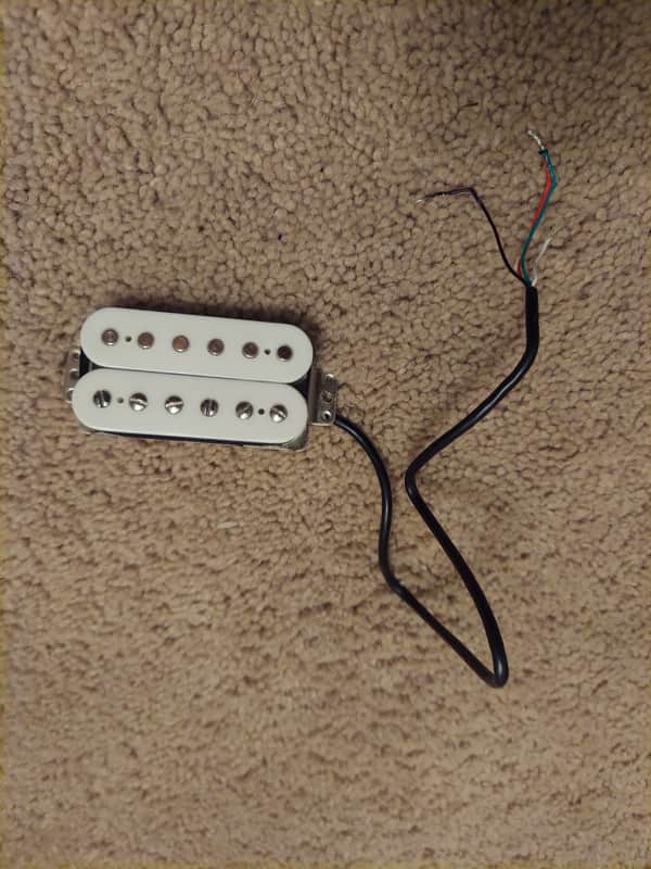 Fender Player Series Alnico 2 Humbucker image 1