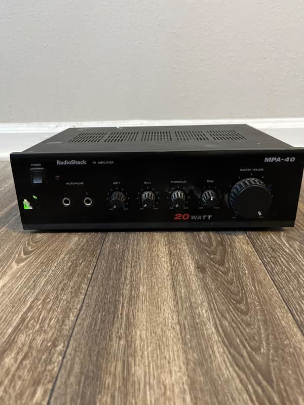 Radio Shack PA Amplifier