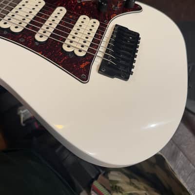 Ibanez TAM10-WH Tosin Abasi Signature 2014 - 2016 - White image 8
