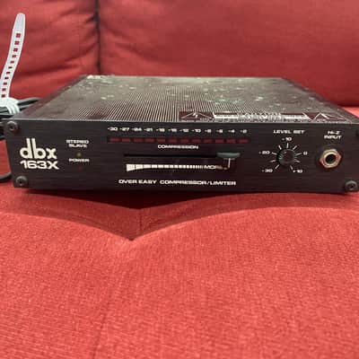 dbx 163X Over Easy Compressor / Limiter | Reverb