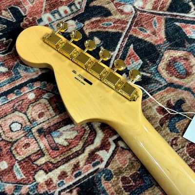 *NEW IN BOX* 2025 Fender Japan Limited Edition Traditional Collection, 60's Mustang Black Pearl Gold with Matching Headstock - MIJ JD25 image 7