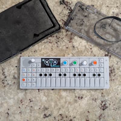 （ジャンク品）Teenage Engineering OP-1 シンセサイザー Teenage Engineering OP-1 Portable Synthesizer & Sampler | Reverb