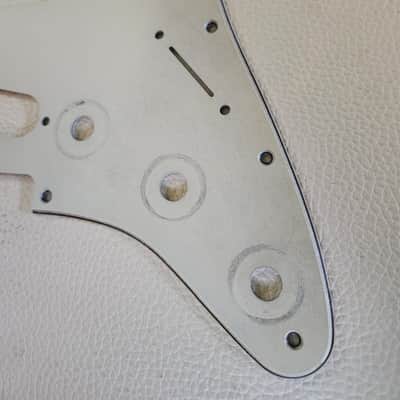 Fender Stratocaster Aged Relic 3 ply Pickguard Mint Green image 2