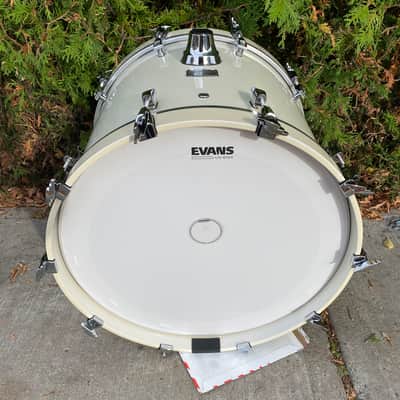 Yamaha 20x16 Absolute Hybrid Maple Bass Drum Polar White AHM image 3