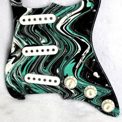 Custom Swirl Painted and Fully Loaded Fender Squier Strat (11 Hole) Pickguard image 4