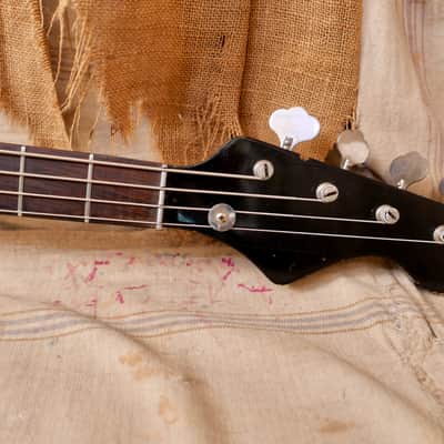 Silvertone 1443 Hornet Bass 1966 - Redburst image 3