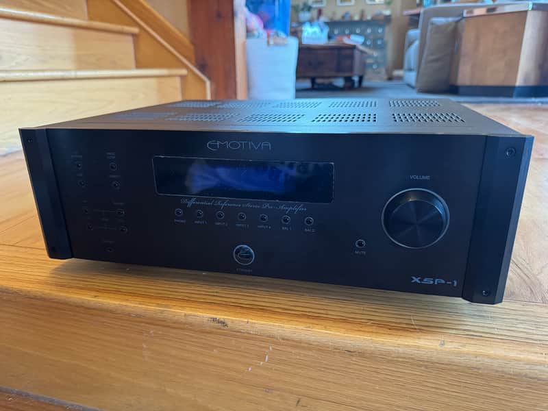 Emotiva XSP-1 GEN 2 2014-2020 - Brushed, Black anodized Aluminum. image 1