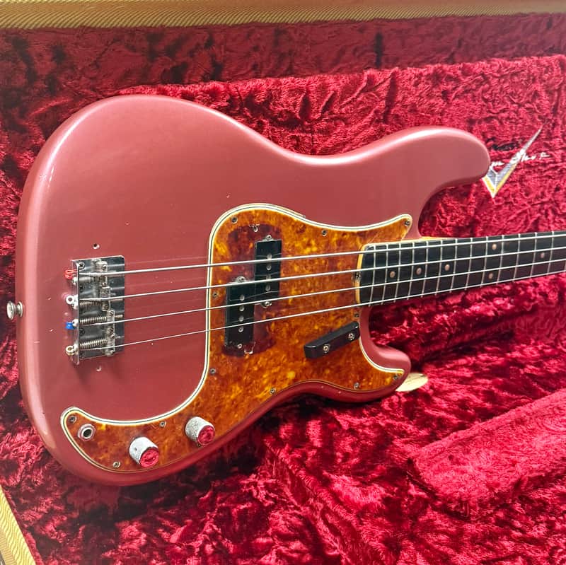 Fender Precision Bass