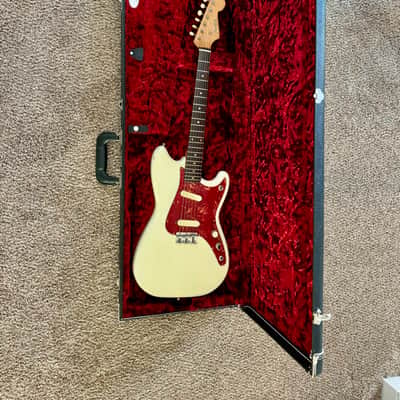 Early 60's Player Grade Vintage Fender Duo-Sonic like John Lennons image 7