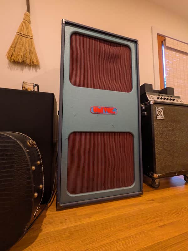 Vintage 1979s Univox UFO-15 Rear-facing Guitar/Bass speaker cabinet image 1