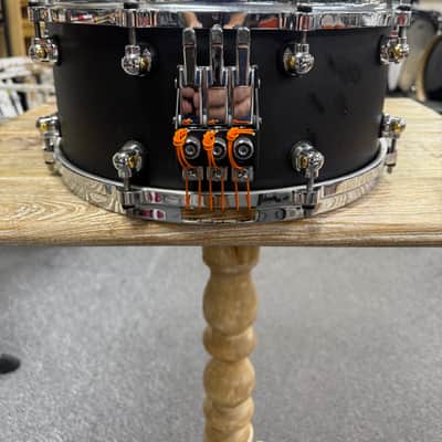Pearl DC1465S/C Dennis Chambers 14x6.5" Signature Snare Drum 2023 - Present - Matte Black with Chrome Hardware image 2