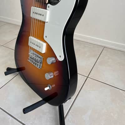 Squier Paranormal Baritone Cabronita Telecaster 2023 - Sunburst with Fender soft case image 3