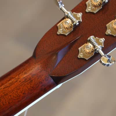 Minty! 2011 Santa Cruz OMG Om Grand Acoustic Guitar Natural + OHSC image 18