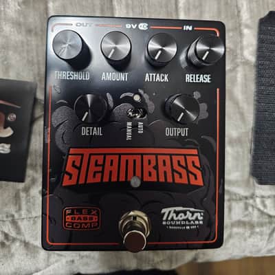 Immagine Thorn Soundlabs Steambass Flexible Bass Compressor Pedal with Auto Mode and Detail Upper Frequency Restoration - 2