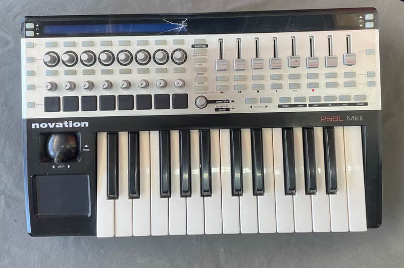 Novation ReMOTE 25 SL MKII MIDI Controller | Reverb