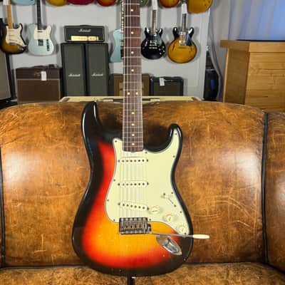 Fender Stratocaster 1964 - Sunburst - OHSC image 1